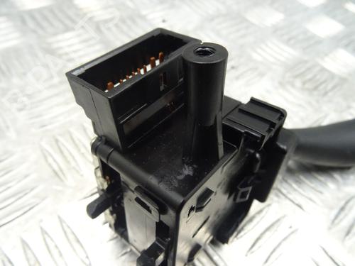 Switch HYUNDAI SANTA FÉ II (CM) 2.2 CRDi GLS 4x4 | BP30089893I30