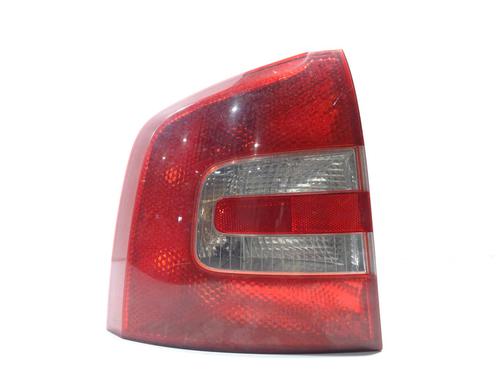 Used Left taillight SKODA OCTAVIA II Combi (1Z5) 2.0 TDI 4x4 (140 hp) 29372463