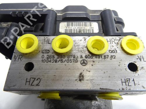 Used ABS pump ABS pump MERCEDES-BENZ A-CLASS (W169) A 180 CDI (169.007, 169.307) (109 hp) 28520345 28520345