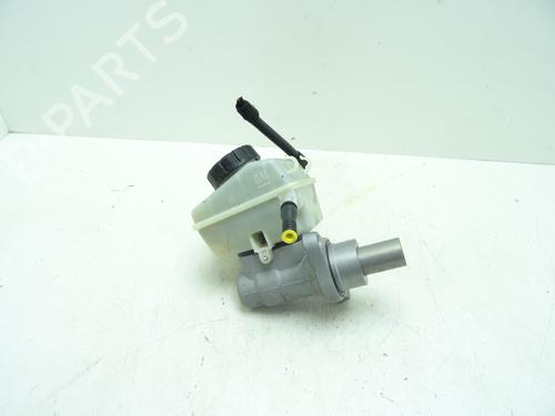 Used Brake master cylinder OPEL ASTRA H TwinTop (A04) 1.9 CDTi (L67) (150 hp) 32250116