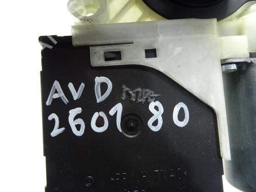 Right front window motor VW GOLF VI (5K1) 2.0 TDI | BP32424269E20