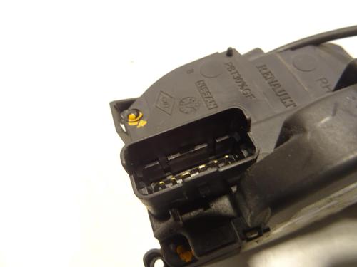 Front right lock RENAULT MASTER III Van (FV) 2.3 dCi 130 FWD (FV0M, FV0Y, FV0J, FV02, FV03) | BP29201627C97 - Image 2