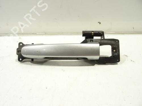 Used Front left exterior door handle TOYOTA RAV 4 II (_A2_) 2.0 D 4WD (CLA20_, CLA21_, CLA20R, CLA21R) (116 hp) 32110473
