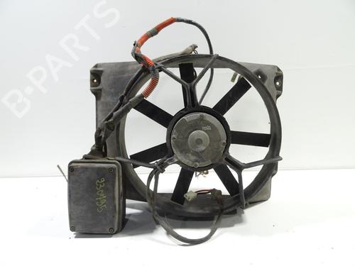 Used Radiator fan Radiator fan RENAULT MASTER I Van (T__) 28-35 2.4 D (71 hp) 21972794 21972794