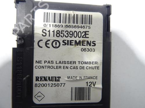 Card reader RENAULT SCÉNIC II (JM0/1_) 1.5 dCi (JM02, JM13) | BP28127760E4 