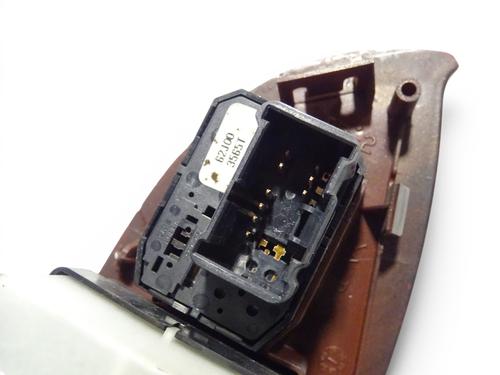 Left front window switch SUZUKI GRAND VITARA II (JT, TE, TD) 1.9 DDiS All-wheel Drive (JT419, TD44, JB419WD, JB419XD,... | BP36763934I27 - Image 5