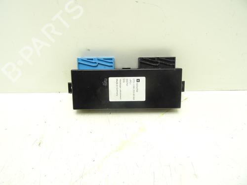 Used Electronic module OPEL ASTRA H TwinTop (A04) 1.9 CDTi (L67) (150 hp) 32250102