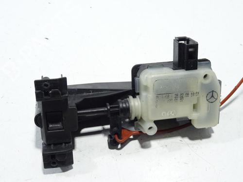 fuel-door-actuator-mercedes-benz-gl-class-x164-2006-2007-2008-2009-2010-2011-2012-30079413 main image