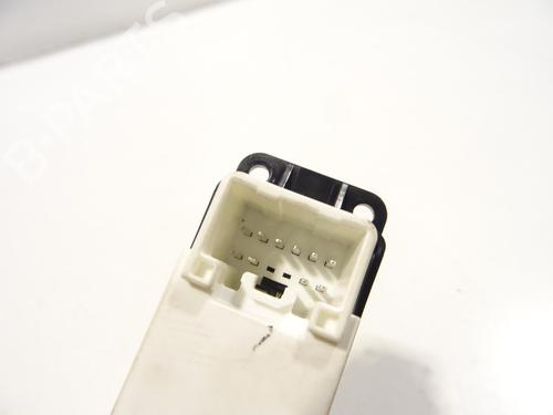 Used Right front window switch Right front window switch MAZDA 6 Hatchback (GH) 2.2 D (GH10) (129 hp) 28523368 28523368