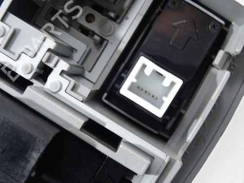 Interior roof light MITSUBISHI ASX (GA_W_) 1.8 DI-D 4WD (GA6W) | BP37725594I8 - Image 2