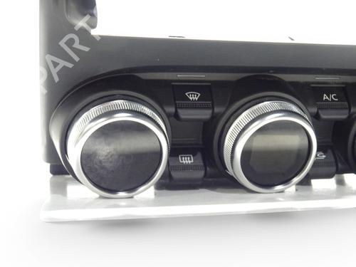 climate-control-renault-clio-v-b7_-2019-37725819 main image