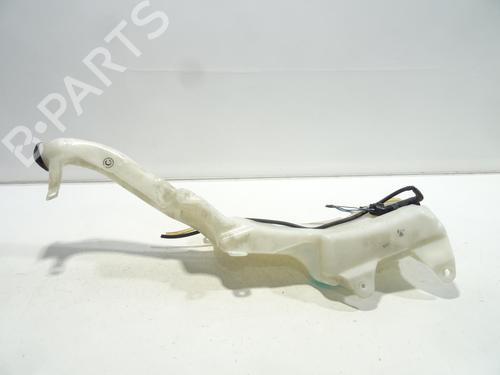 Used Windscreen washer tank TOYOTA RAV 4 II (_A2_) 2.0 4WD (ACA21, ACA20) (150 hp) 26056357
