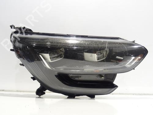 Used Right headlight RENAULT MEGANE IV Hatchback (B9A/M/N_) 1.6 TCe 205 (B9MV) (205 hp) 30778225