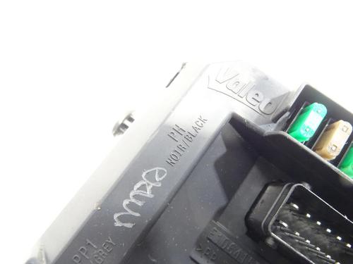 Fuse box PEUGEOT 208 I (CA_, CC_) 1.2 VTI 82 | BP20640213E1 