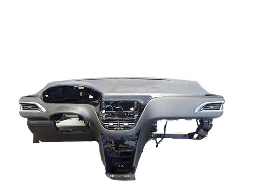 Used Dashboard PEUGEOT 208 I (CA_, CC_) 1.6 HDi / BlueHDi 75 (75 hp) 31925009