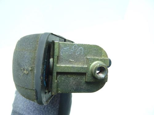 rear-left-exterior-door-handle-land-rover-discovery-ii-l318-1998-1999-2000-2001-2002-2003-2004-31924986 main image