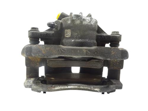 Used Right front brake caliper Right front brake caliper CITROËN C3 III (SX) 1.2 THP 110 (SXHNPS, SXHNZT, SXHNZ6) (110 hp) 35888585 35888585