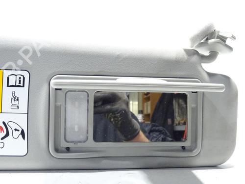 hjre-solskrm-suzuki-vitara-ly-2015-33828785 main image