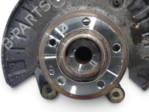 Used Right front steering knuckle Right front steering knuckle MERCEDES-BENZ VITO / MIXTO Van (W639) 109 CDI (639.601, 639.603, 639.605) (88 hp) 40602768 40602768