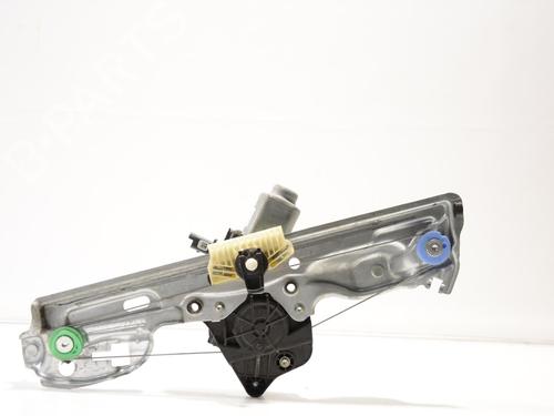 Used Rear right window mechanism Rear right window mechanism RENAULT MEGANE IV Hatchback (B9A/M/N_) 1.5 dCi 110 (B9A3) (110 hp) 32783077 32783077
