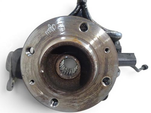 Used Right front steering knuckle Right front steering knuckle CITROËN C3 III (SX) 1.5 BlueHDi 100 (SXYHYP, SXYHTU) (102 hp) 34219044 34219044