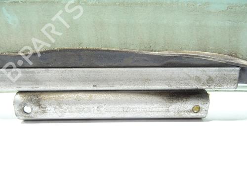 Used Front right door window Front right door window RENAULT TWINGO I (C06_) 1.2 (C066, C068) (58 hp) 30736332 30736332