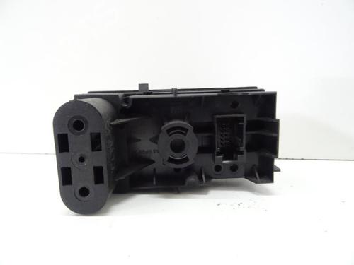 Used Headlight switch Headlight switch OPEL MERIVA A MPV (X03) 1.6 (E75) (105 hp) 20057336 20057336