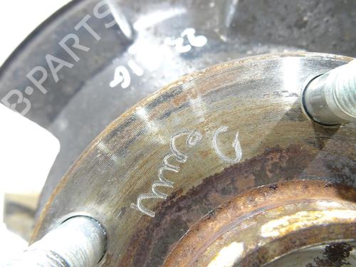 Used Left front steering knuckle Left front steering knuckle HYUNDAI TUCSON (JM) 2.0 CRDi (140 hp) 24658706 24658706