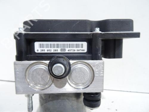 Used ABS pump ABS pump CITROËN C5 III Break (RW_) 2.0 HDi (136 hp) 31998099 31998099