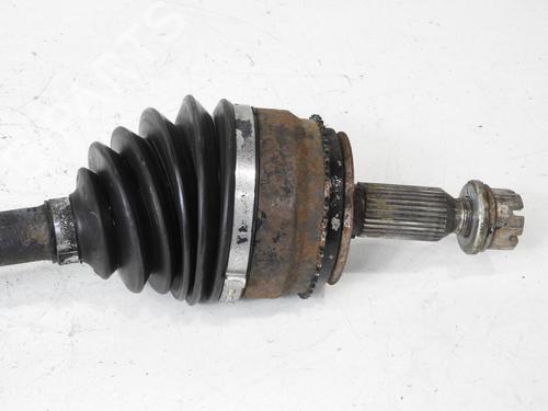Used Left front driveshaft MITSUBISHI PAJERO III (V7_W, V6_W) 3.2 Di-D (V68W, V78W) (165 hp) 20052286