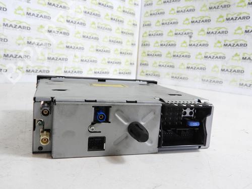 Used Radio Radio PEUGEOT 5008 (0U_, 0E_) 1.6 HDi (112 hp) 20043529 20043529