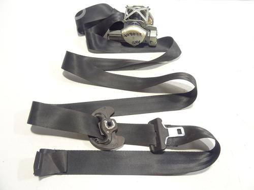 Front right seatbelt CITROËN DS3 Convertible 1.2 VTi 82 | BP31595403I25 - Image 4