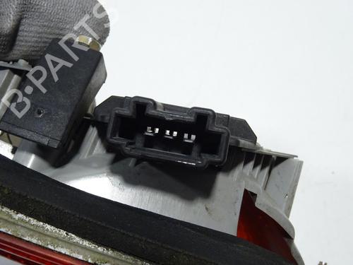 right-tailgate-light-mercedes-benz-e-class-w210-1995-1996-1997-1998-1999-2000-2001-2002-2003-24345505 main image