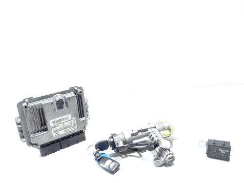 Used Electronic module HYUNDAI SANTA FÉ II (CM) 2.2 CRDi (155 hp) 30361717