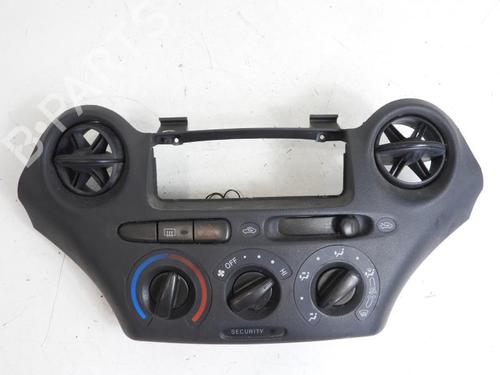 Used Climate control Climate control TOYOTA YARIS (_P1_) 1.0 (SCP10_, SCP10R) (68 hp) 20044140 20044140