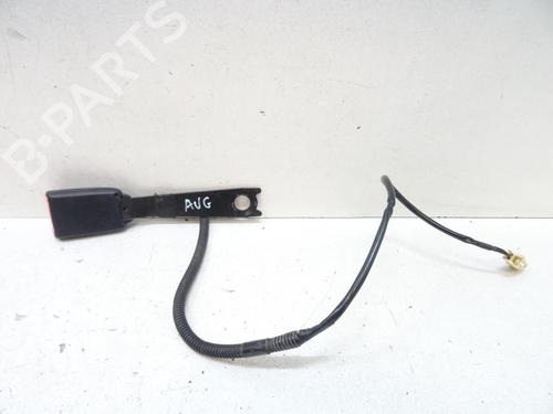 Seat buckle TOYOTA AVENSIS Estate (_T27_) 2.0 D-4D (ADT270_, ADT270R) | BP20040543I32 
