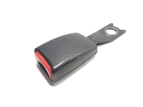 Used Seat buckle SUZUKI GRAND VITARA I (FT, HT) 2.7 4x4 (JA627, SQ627W2) (173 hp) 30106768