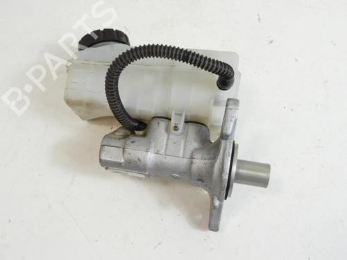 Brake master cylinder DACIA SANDERO II 1.0 SCe 75 (B8JC, B8JD) | BP20045001M77 