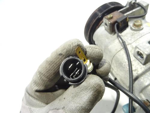 Used AC compressor AC compressor AUDI A6 C4 Avant (4A5) 2.5 TDI quattro (140 hp) 24646215 24646215