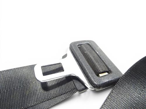 Used Rear center seatbelt Rear center seatbelt OPEL CORSA B (S93) 1.0 i 12V (F08, F68, M68) (54 hp) 36279298 36279298