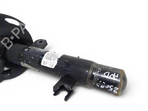 Used Right front shock absorber Right front shock absorber CITROËN C3 III (SX) 1.5 BlueHDi 100 (SXYHYP, SXYHTU) (102 hp) 34219038 34219038