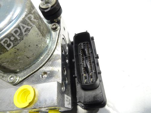 Used ABS pump ABS pump RENAULT KOLEOS I (HY_) 2.0 dCi 4x4 (HY0K) (150 hp) 21823561 21823561