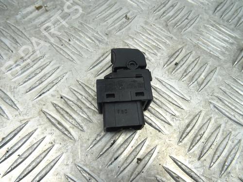 Right front window switch KIA VENGA (YN) 1.4 CRDi 90 | BP30143947I26