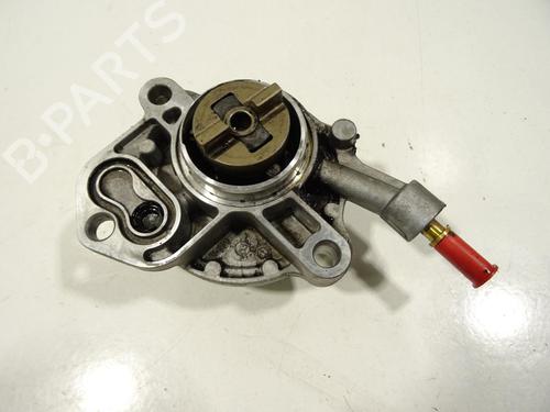 Used Vacuum pump SUZUKI GRAND VITARA I (FT, HT) 2.0 HDI 110 16V 4x4 (SQ420D, TD83V) (109 hp) 26011713