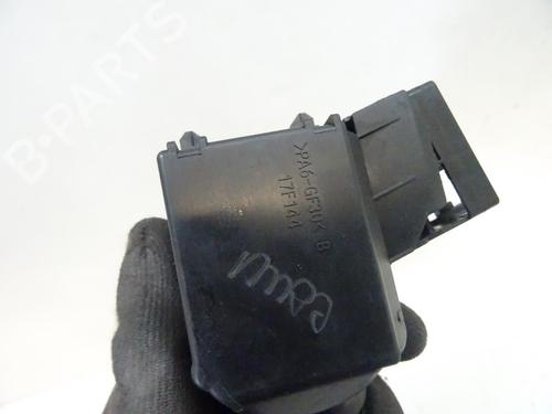 Used Steering column stalk TOYOTA YARIS (_P13_) [2010-2020]  20052467