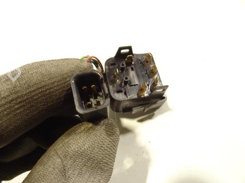 Switch OPEL ZAFIRA A MPV (T98) 1.8 16V (F75) | BP20049395I30 