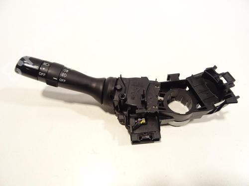 Used Switch TOYOTA YARIS (_P9_) 1.4 D-4D (NLP90_, NLP90R) (90 hp) 27716484
