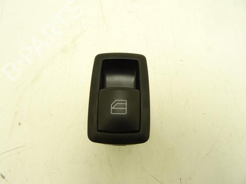 Used Left rear window switch MERCEDES-BENZ B-CLASS Sports Tourer (W245) B 200 CDI (245.208) (140 hp) 29028803