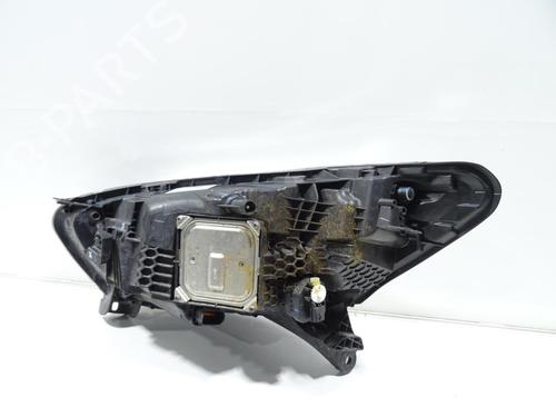 Right headlight RENAULT CAPTUR I (J5_, H5_) 1.5 dCi 90 (J5N4, J5M5, J5MW, J5M6, J5AL, J5AJ) | BP32029482C29