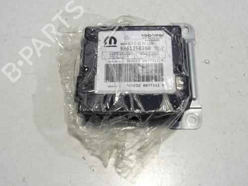 Used ECU airbags ECU airbags CITROËN C4 III (BA_, BB_, BC_) 1.2 Hybrid 136 (BAHPYJ) (136 hp) 29481310 29481310
